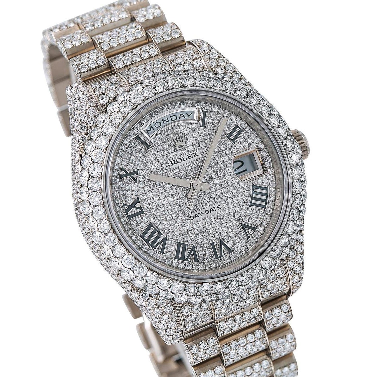 Rolex Day-Date II 41MM 218239 Diamond Paved Roman Dial Diamond Bezel 18K White Gold Full Diamond President Bracelet