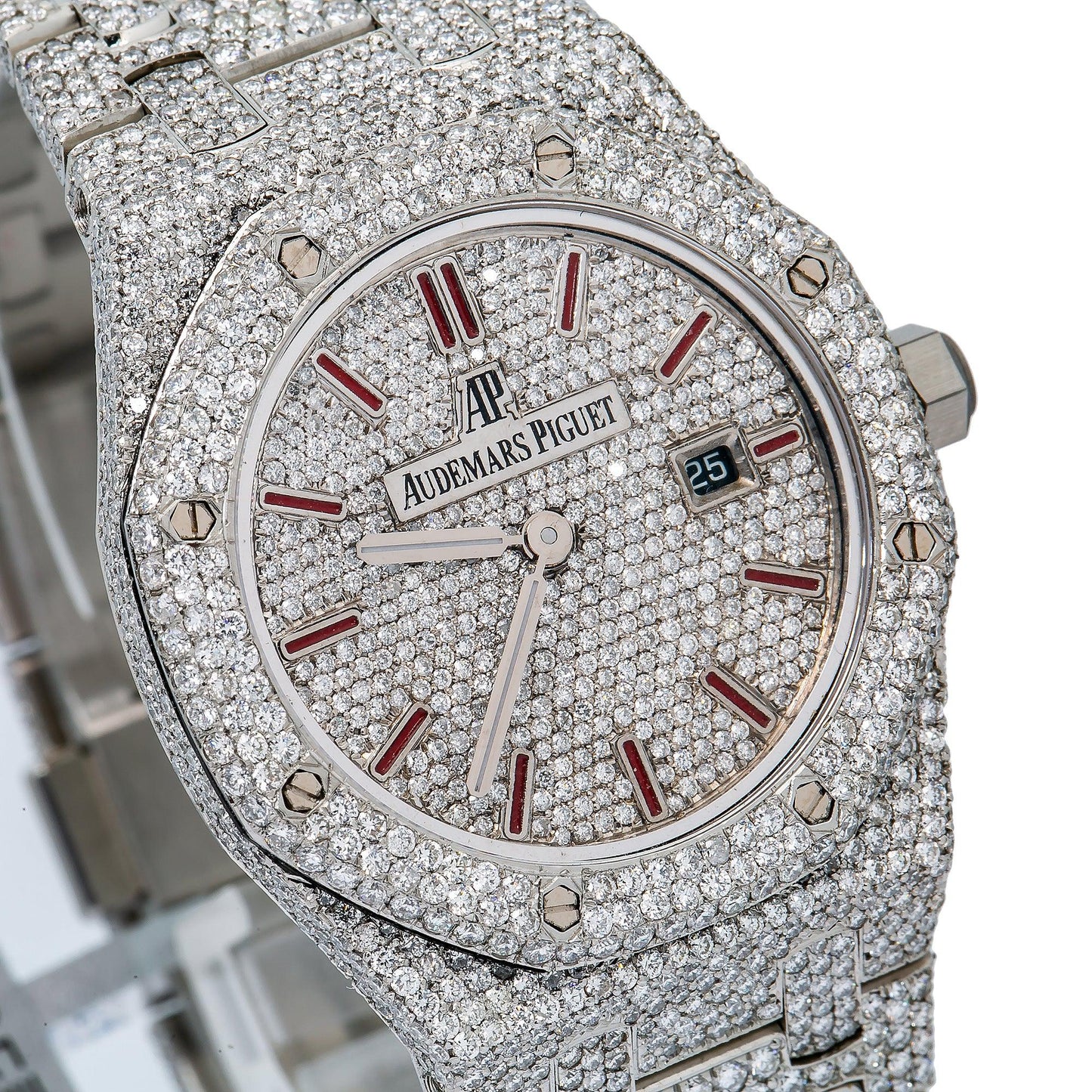 Audemars Piguet Royal Oak Lady 67650ST 33MM Diamond Dial With 15.75 CT Diamonds