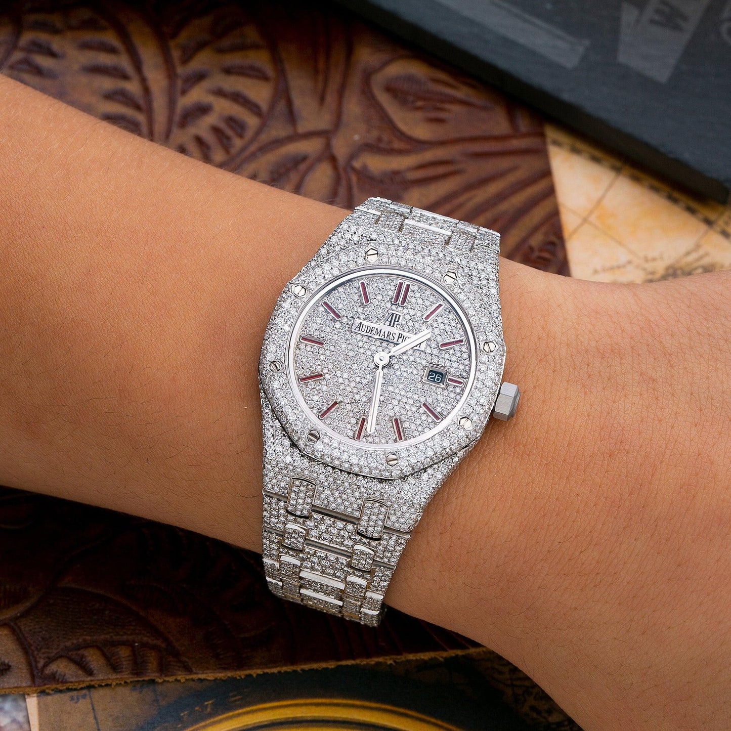 Audemars Piguet Royal Oak Lady 67650ST 33MM Diamond Dial With 15.75 CT Diamonds