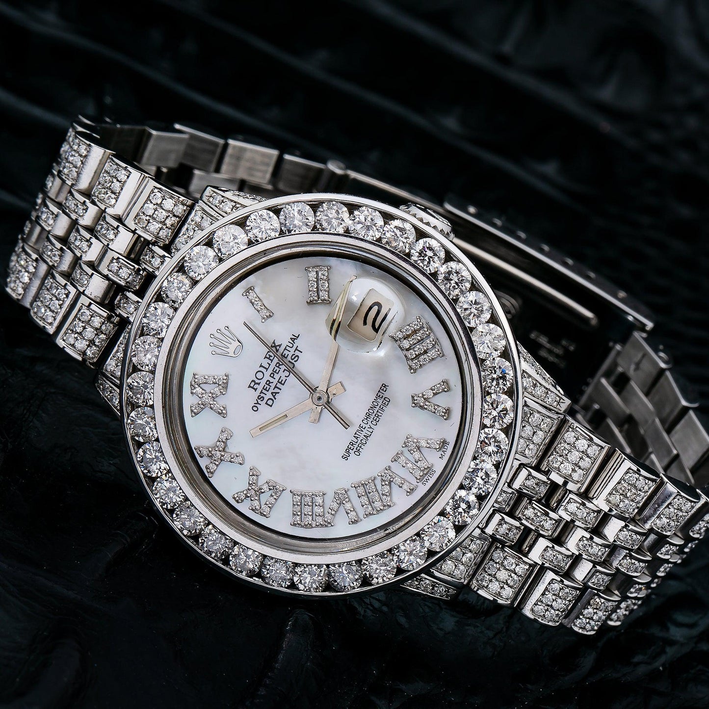 Rolex Datejust 36MM 16200 Mother of Pearl Roman Diamond Dial Diamond Bezel Stainless Steel Full Diamond Jubilee Bracelet
