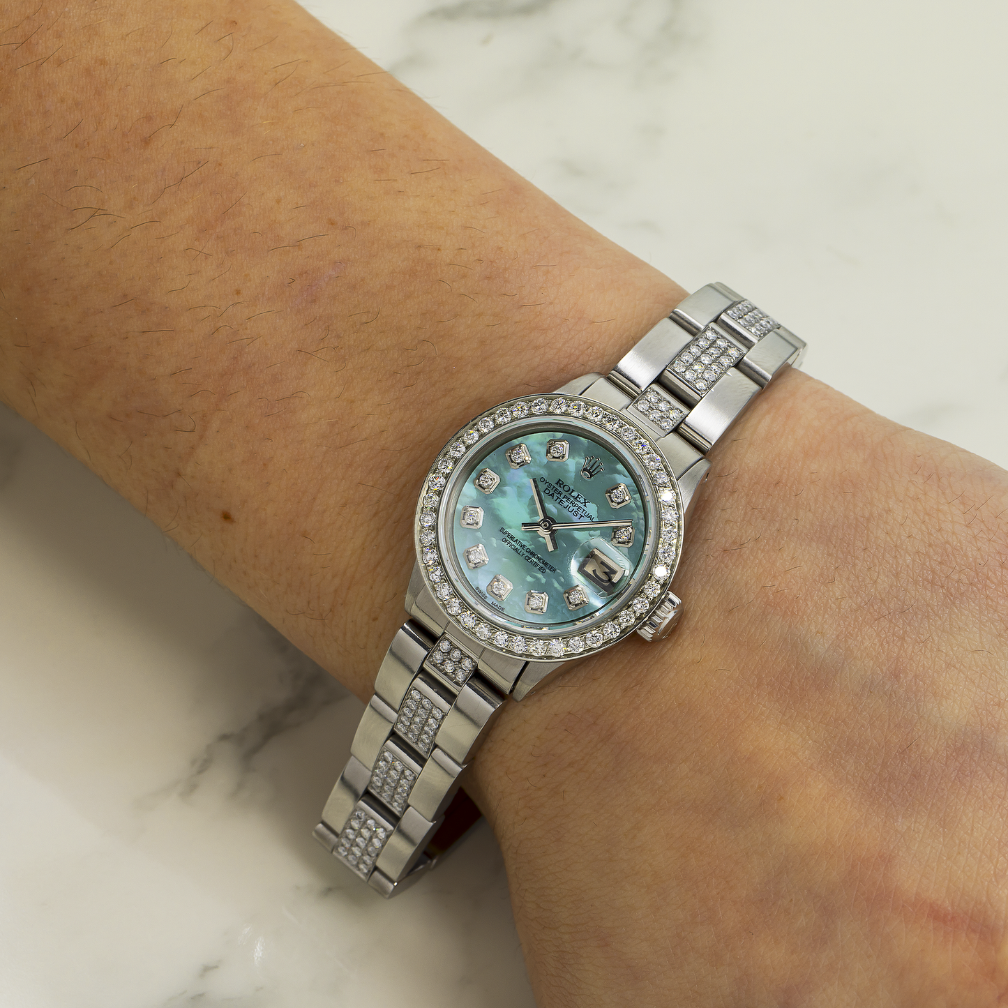 Rolex Datejust 26MM 6916 Blue Mother of Pearl Diamond Dial Diamond Bezel Stainless Steel Semi Diamond Oyster Bracelet